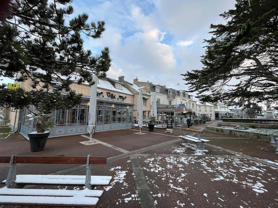 Апартаменты Le Refuge Marin Курсёль-сюр-Мер Экстерьер фото